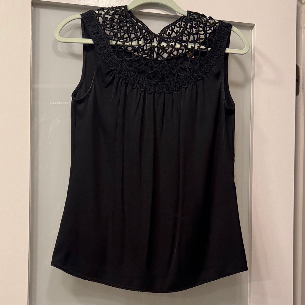 Elie Tahari Black Lace Crepe silk Blouse XS